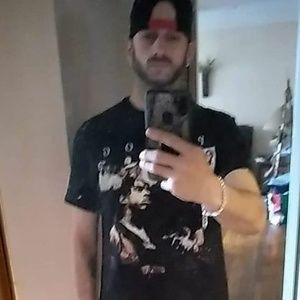 Meet your Posher, Nicholas